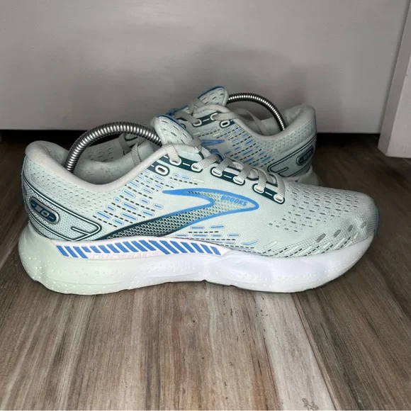 Brooks Glycerin GTS 20 Women's Size 10.5 Blue Glass / Marina / Legion Blue - Picture 6 of 11